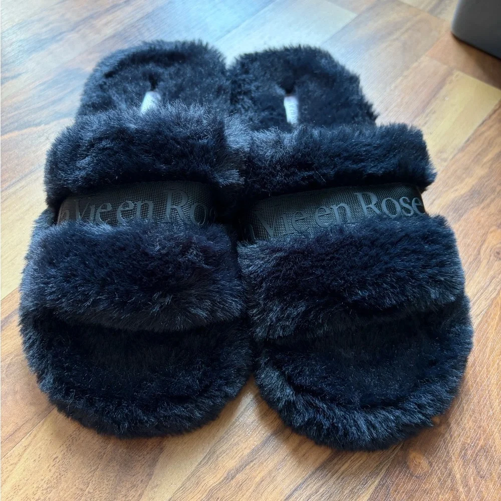 La Vei En Rose Slippers - Picture 1 of 3